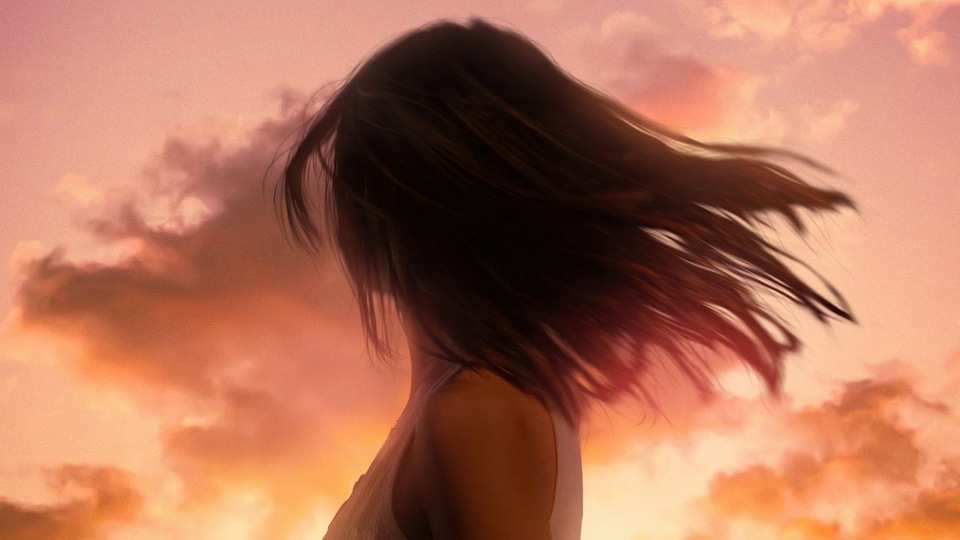 Волосы в Воздухе