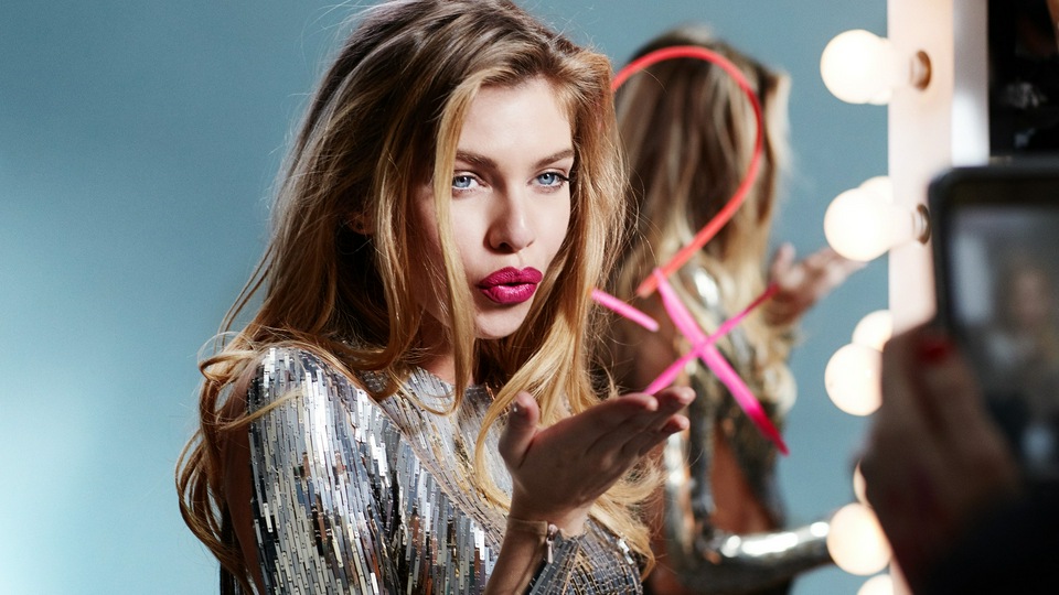 Стелла Максвелл