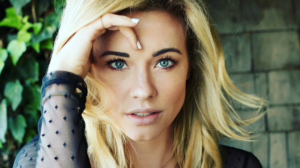 Молли Бернетт