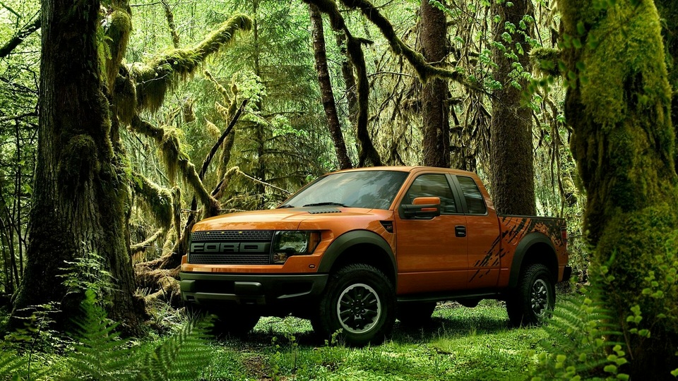 Грузовик Ford Raptor