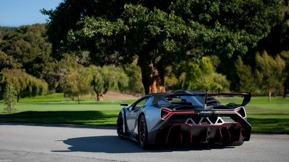 Суперкар Lamborghini Veneno