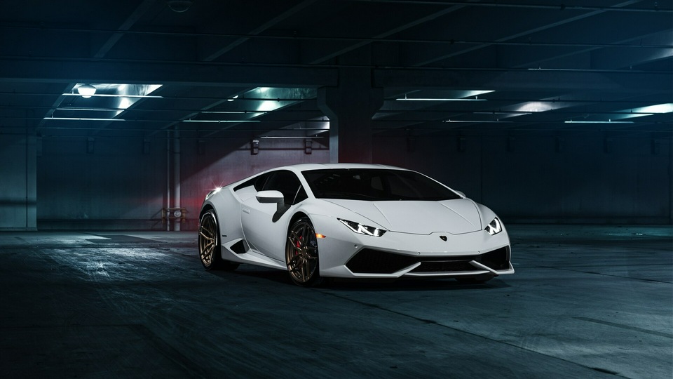 Lamborghini Huracan 2