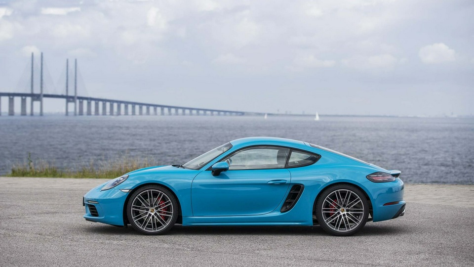 2017 Porsche 718 Cayman S