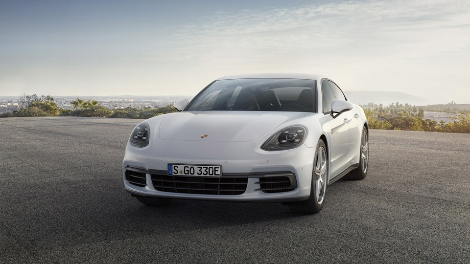 Porsche Panamera 4 E Hybrid 2018