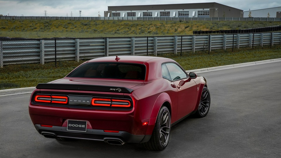 2018 Dodge Challenger SRT Hellcat Широкофюзеляжный задний