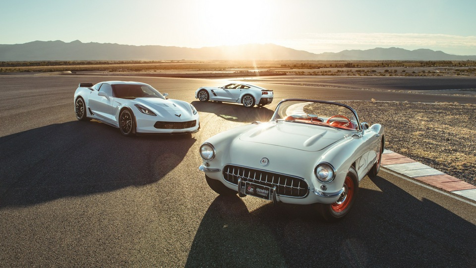 Chevrolet Corvette Старого образца 1953 года и Новые Модели