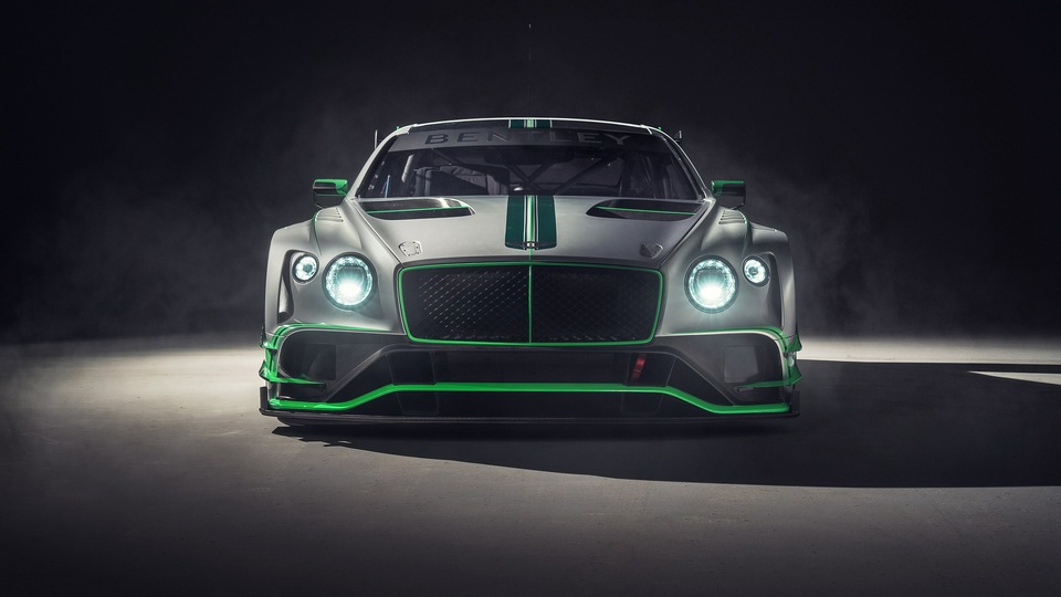 Bentley Continental GT3 2018 спереди