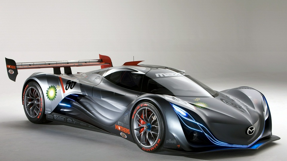 Спортивный автомобиль Mazda Furai