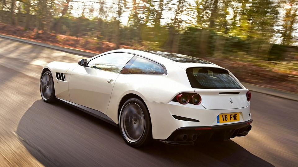 2018 Ferrari GTC4Lusso T