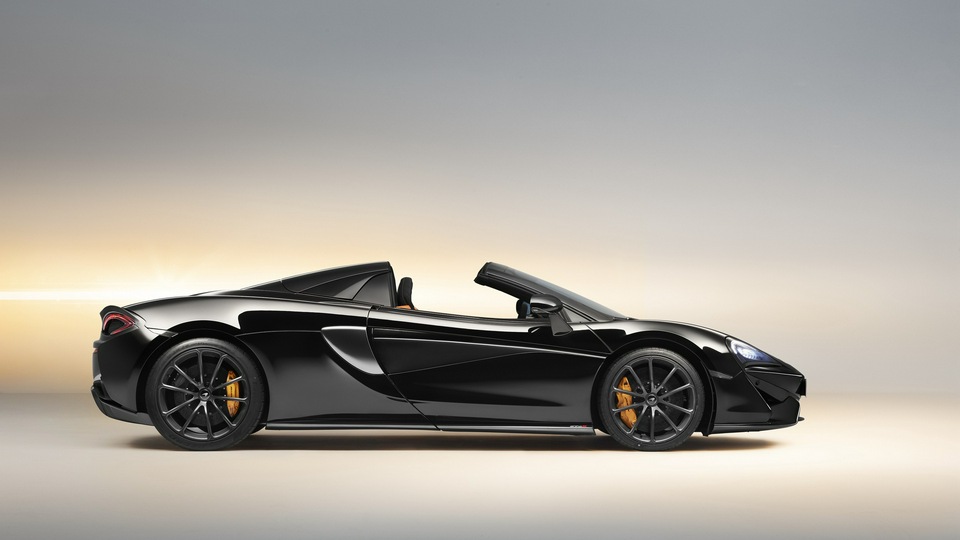 McLaren 570S Spider Design Edition 2018 Вид с крыши