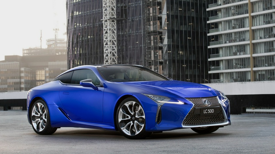 Lexus LC 500 Лимитированная серия 2018 спереди