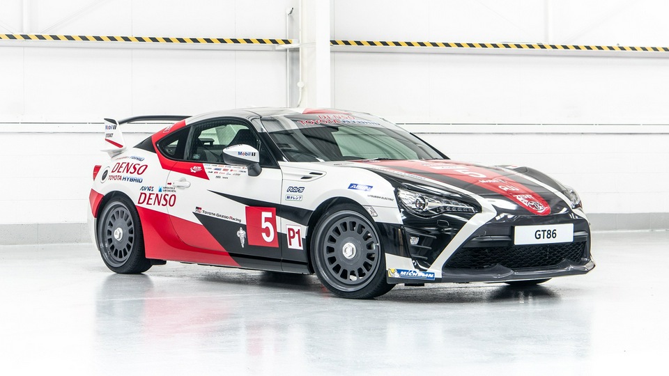 Toyota GT86 Tribute Гибрид Toyota TS050 2018