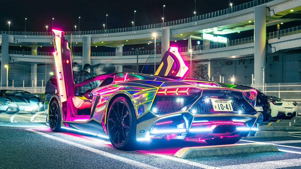Неоновые огни Lamborghini