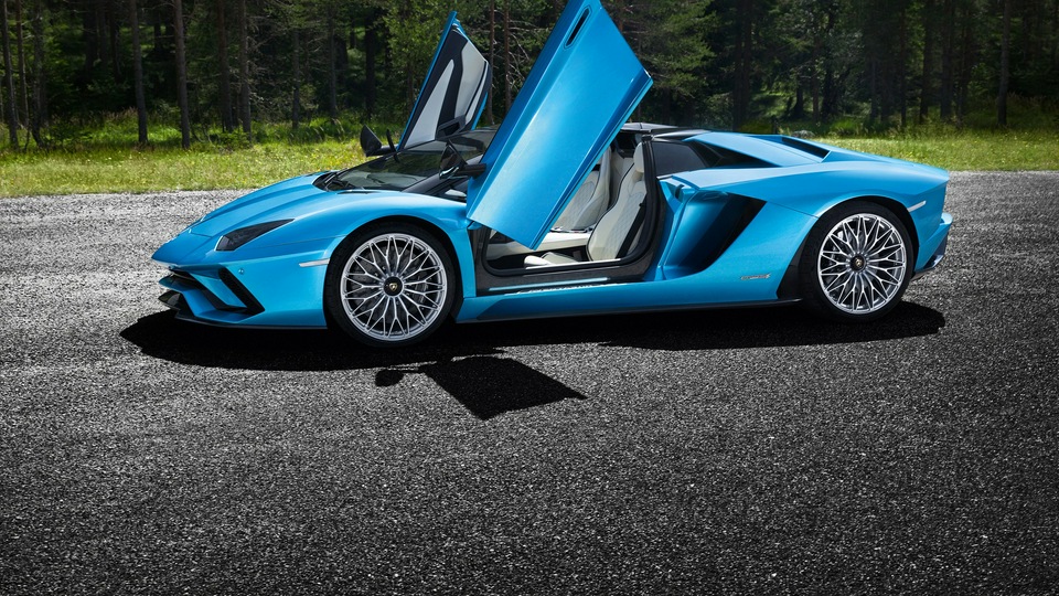 Окна Lamborghini Aventador открываются 4k