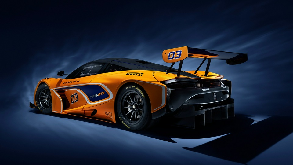 McLaren 720S GT3 2019 сзади