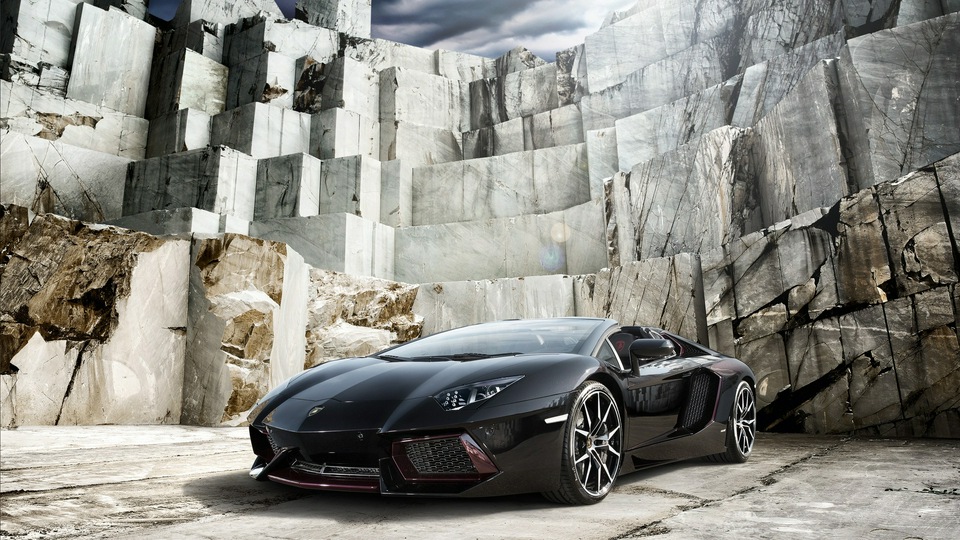 Черный Lamborghini Aventador 4k