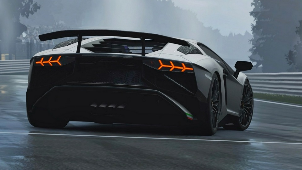 Автомобиль Lamborghini Reventon