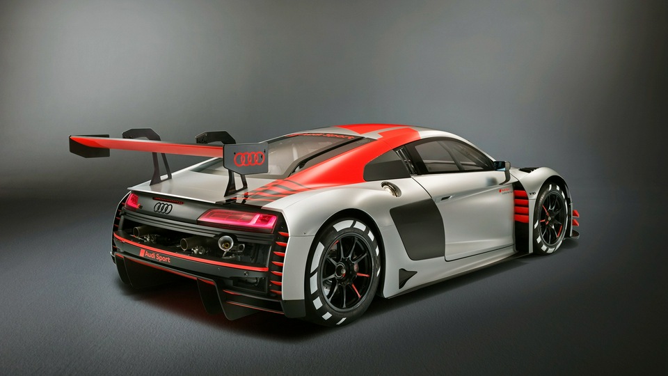 Audi R8 LMS 2019 Вид сзади