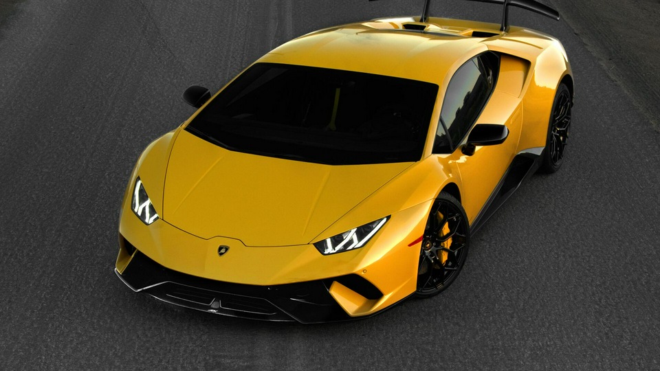 Желтый Lamborghini Aventador 5k 2018