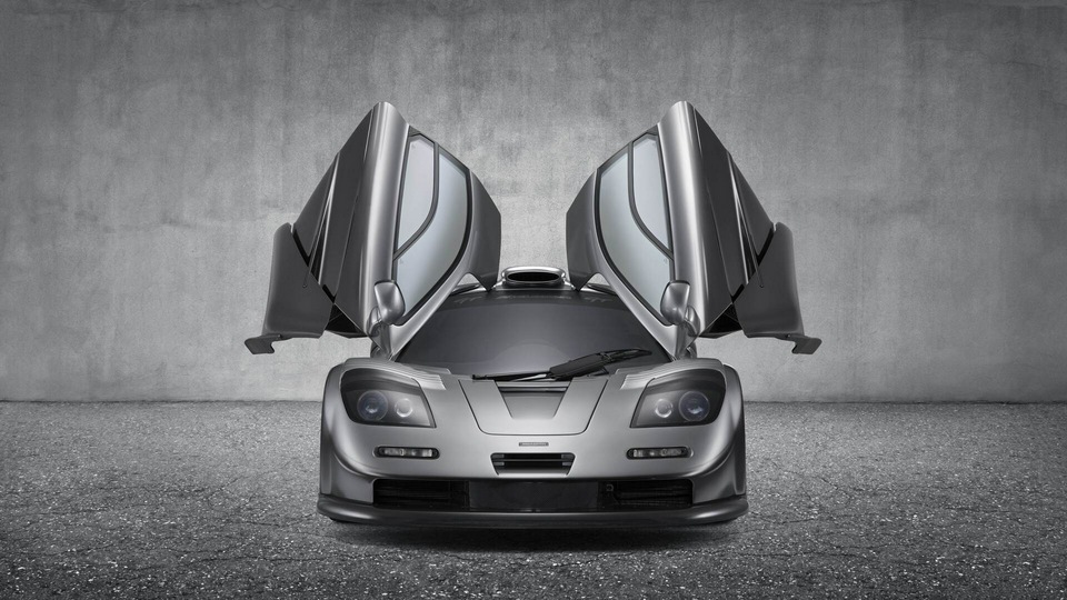 McLaren F1 GT Серебро