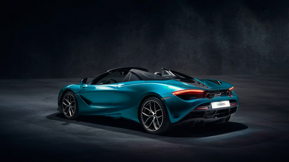 McLaren 720S Spider 2019 сзади