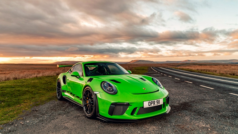 Porsche 911 2018 GT3 RS Зеленый