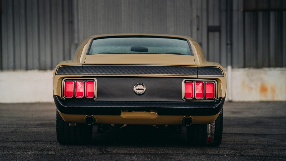 2019 SpeedKore RDJ Boss 302 сзади