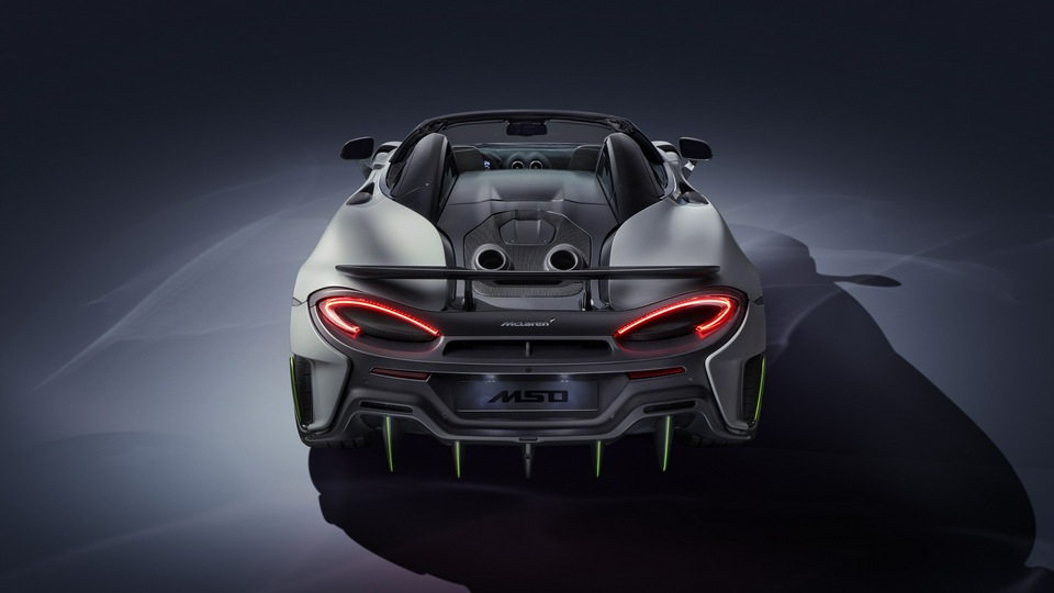 2019 McLaren 600LT Spider задний 8k