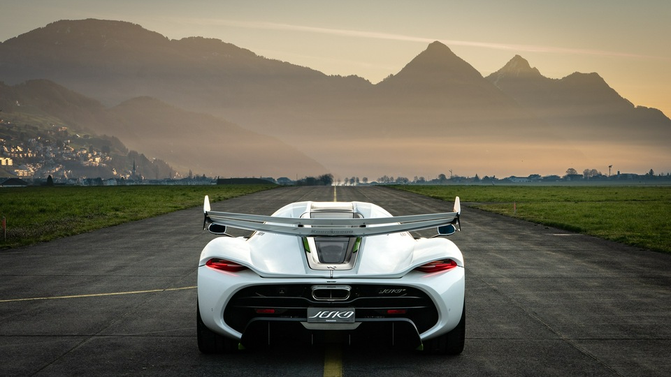 2019 Koenigsegg Jesko Сзади