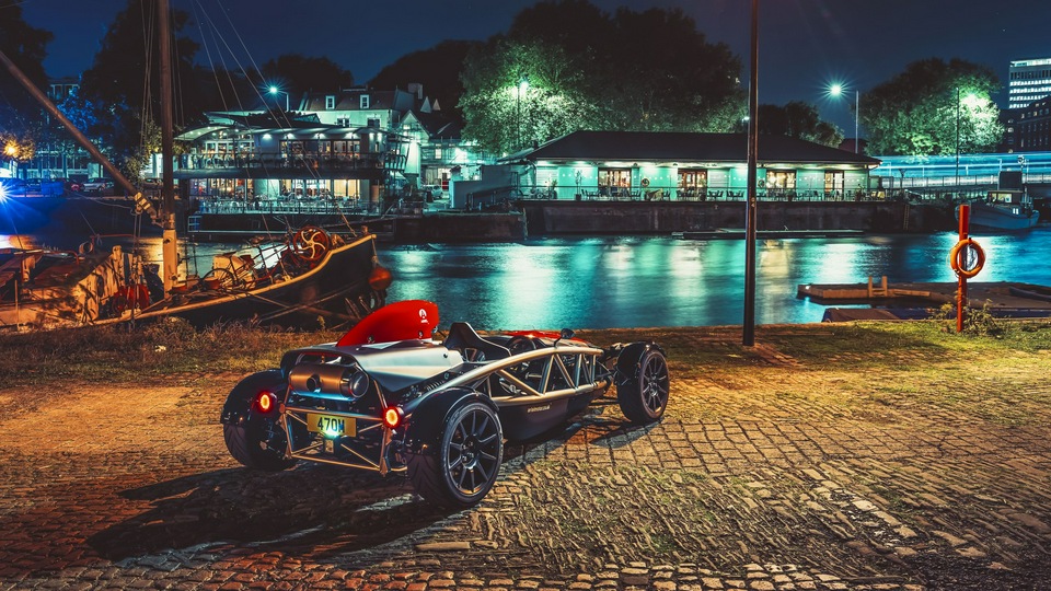 Изготовленный на заказ автомобиль 8k