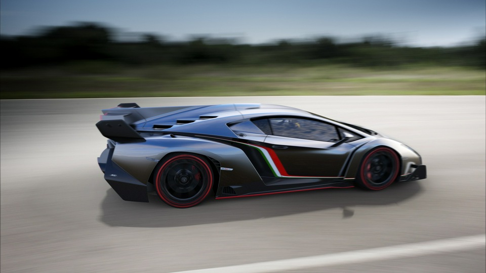 Lamborghini Veneno 5k