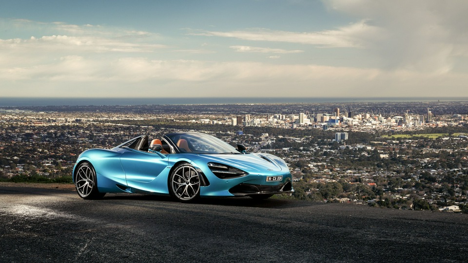 McLaren 720S Spider 2019 5k спереди