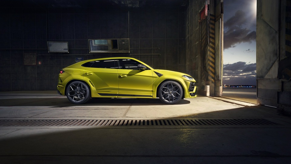 Novitec Lamborghini Urus Esteso 2019 Вид сбоку