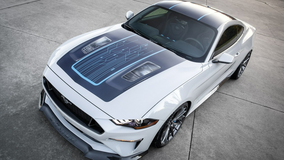 Ford Mustang Lithium 2019 Обзор сверху