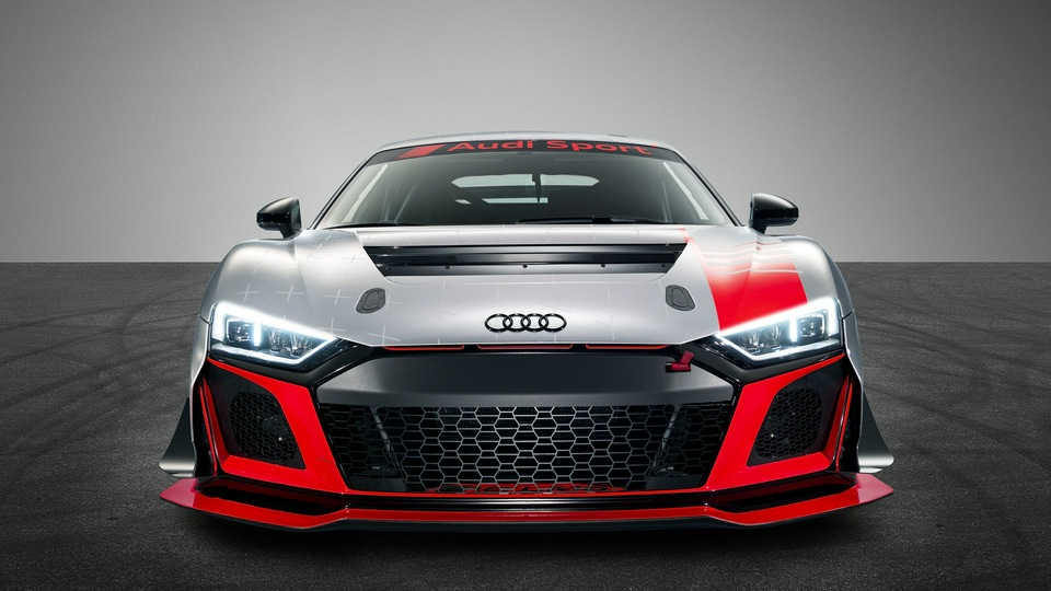 Audi R8 LMS GT4 2019 Спереди