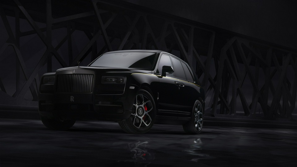 Черный значок Rolls Royce Cullinan 2019