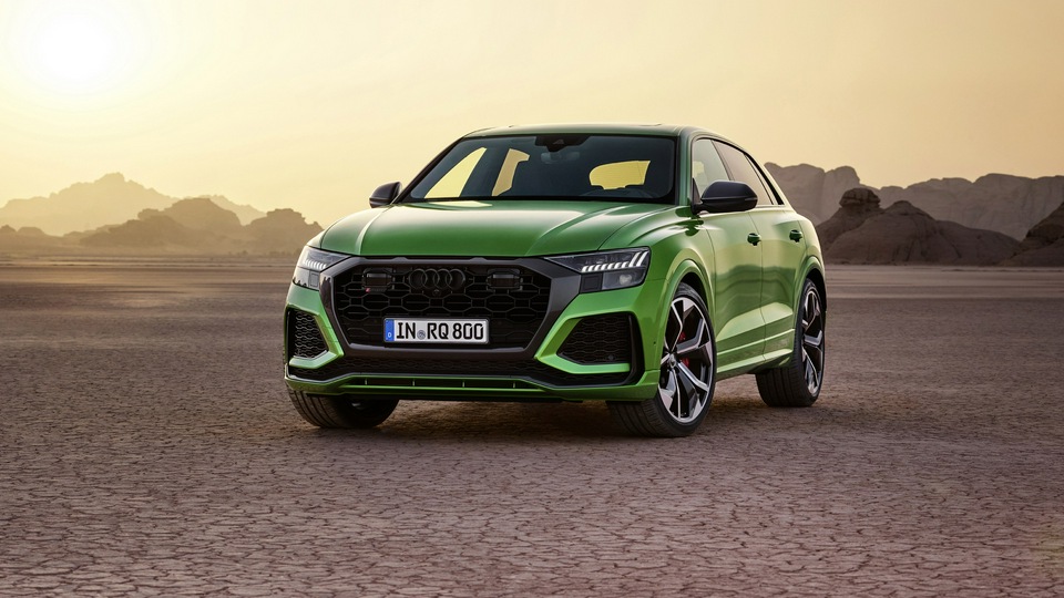 8k Audi RS Q8 2020