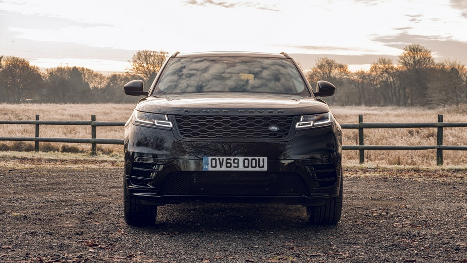 Range Rover Velar R Dynamic 8k