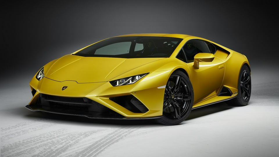 Lamborghini Huracan EVO RWD 2020 спереди