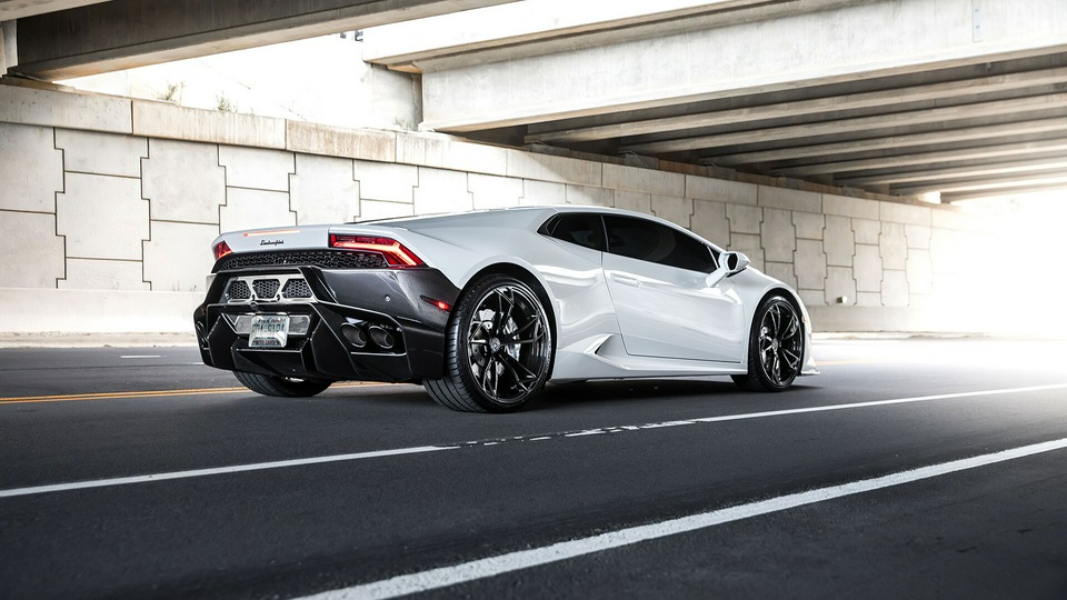 2020 4k белый Lamborghini Huracan