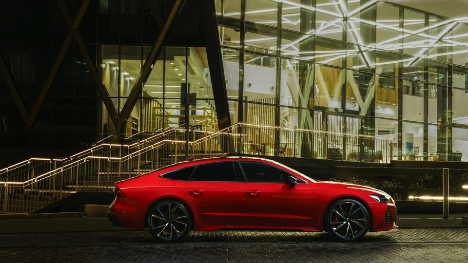 Audi RS7 Sportback Красный 5k