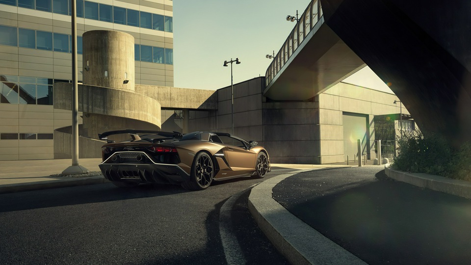 4k Lamborghini Aventardor SVJ 2020