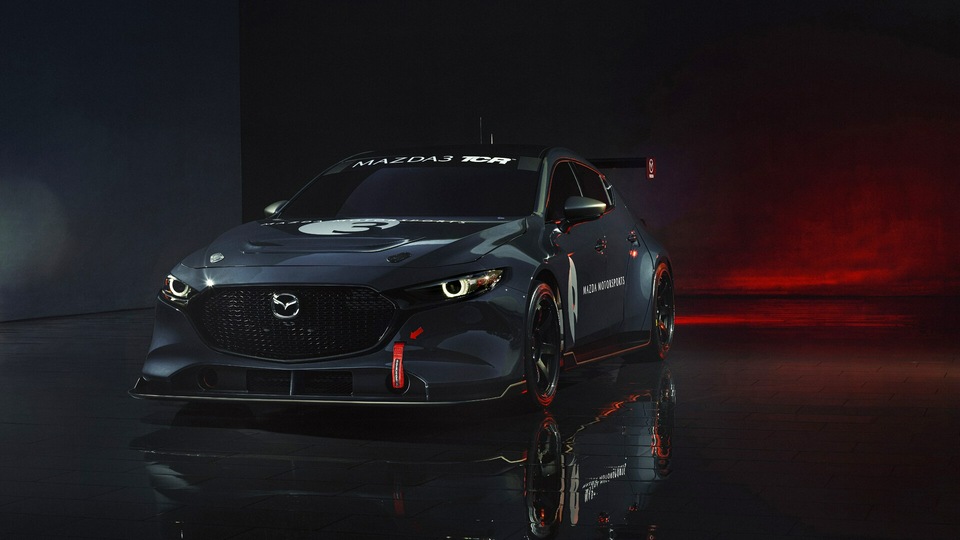 Mazda3 TCR 2020 8k