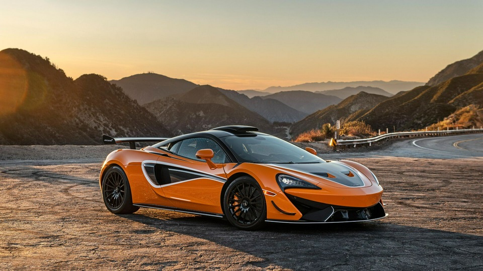 2021 McLaren 620R 8k