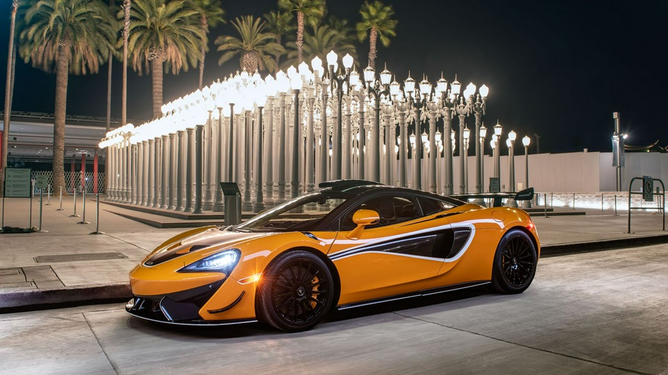 2021 McLaren 8k 620R