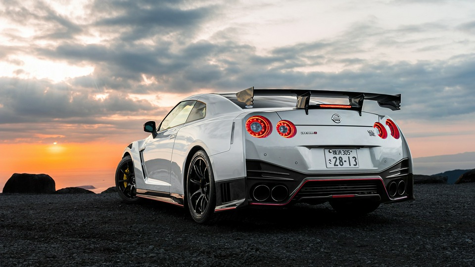 Nissan Gt R Nismo Сзади