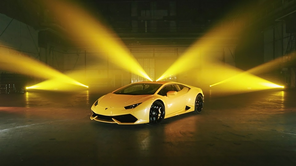 Желтый Lamborghini Huracan