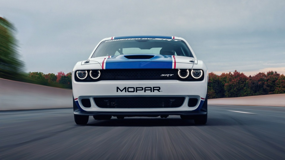 2021 Dodge Challenger Mopar Drag Pak 5k