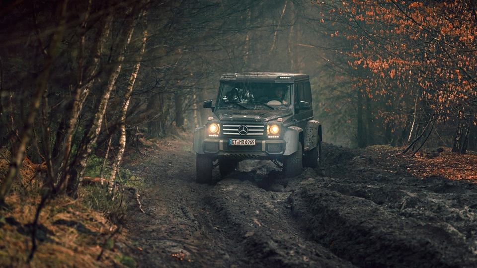 Mercedes G500 4x4 по бездорожью 5k