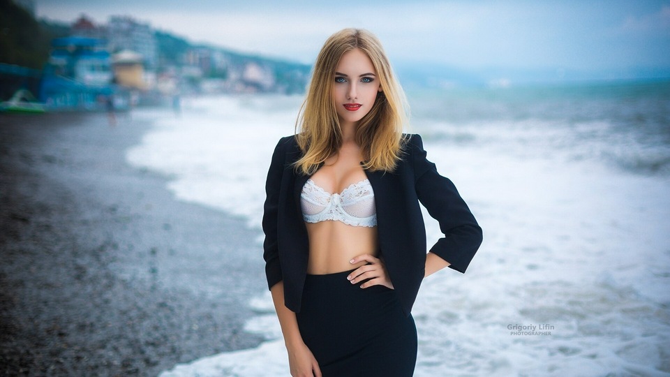 Анна Балмашнова